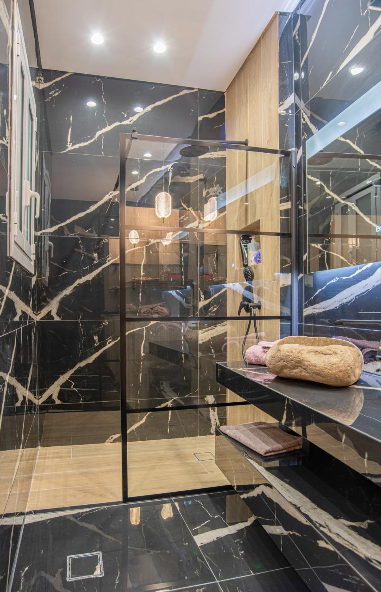 Alkistis Luxury